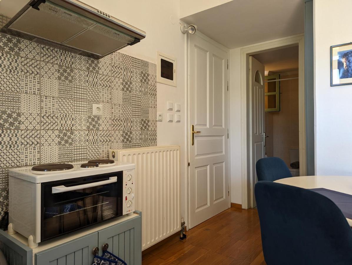 The Valkyries 3 Apartment